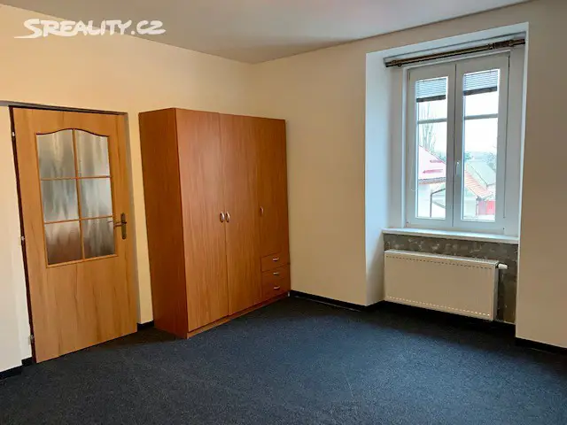 Pronájem bytu 2+kk 39 m², Karlovarská, Nové Strašecí
