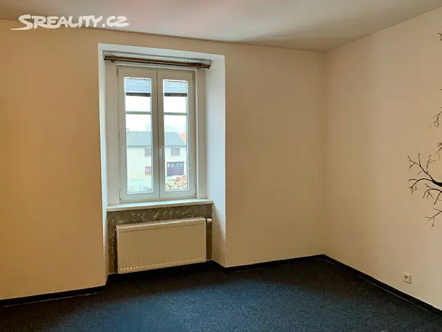 Pronájem bytu 2+kk 39 m², Karlovarská, Nové Strašecí