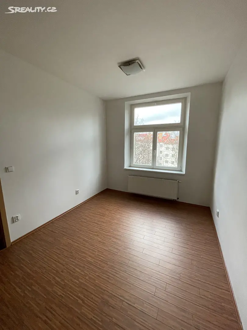 Prodej bytu 2+1 56 m², Evropská, Praha 6 - Dejvice