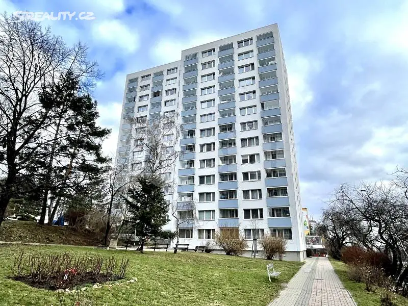 Prodej bytu 1+kk 23 m², Evropská, Praha 6 - Vokovice