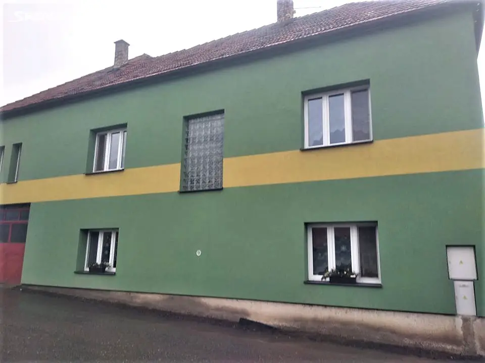 Prodej  rodinného domu 240 m², pozemek 587 m², Klapý, okres Litoměřice