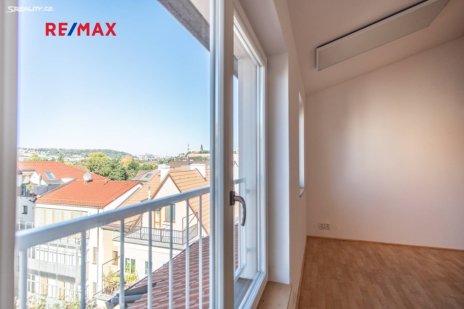 Pronájem bytu 1+kk 59 m², U Kublova, Praha 4 - Podolí