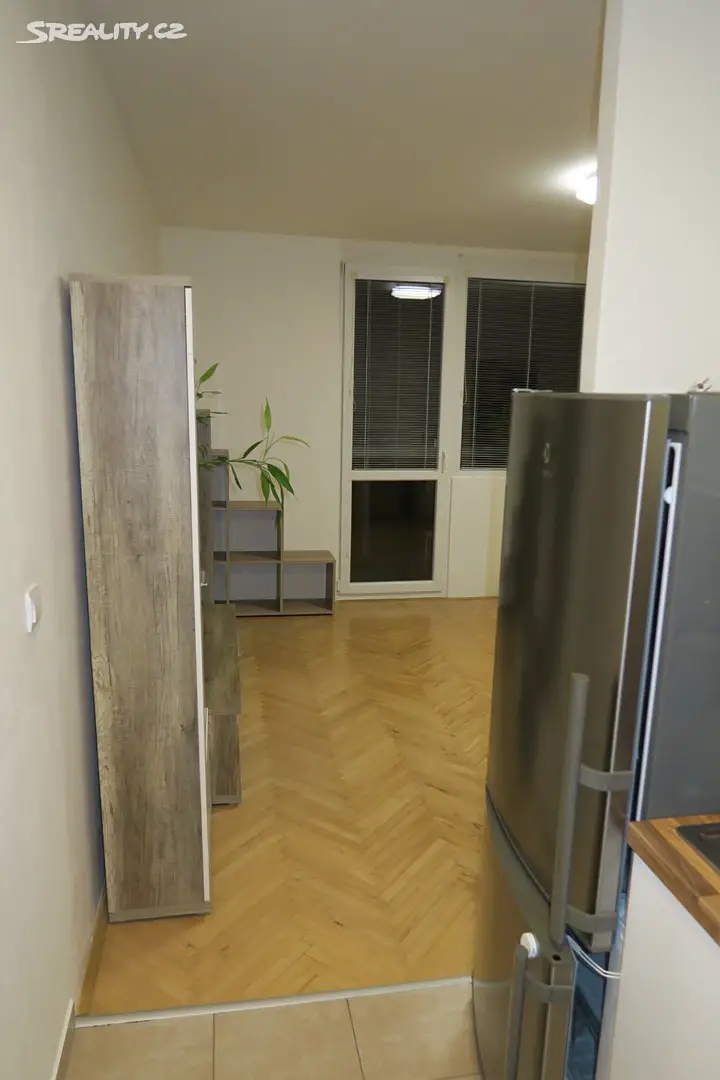 Pronájem bytu 2+kk 42 m², Uzbecká, Brno - Bohunice