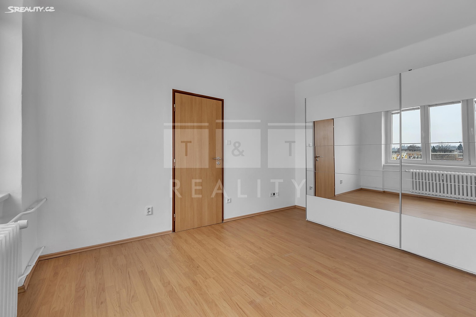 Pronájem bytu 3+kk 54 m², třída SNP, Hradec Králové - Slezské Předměstí