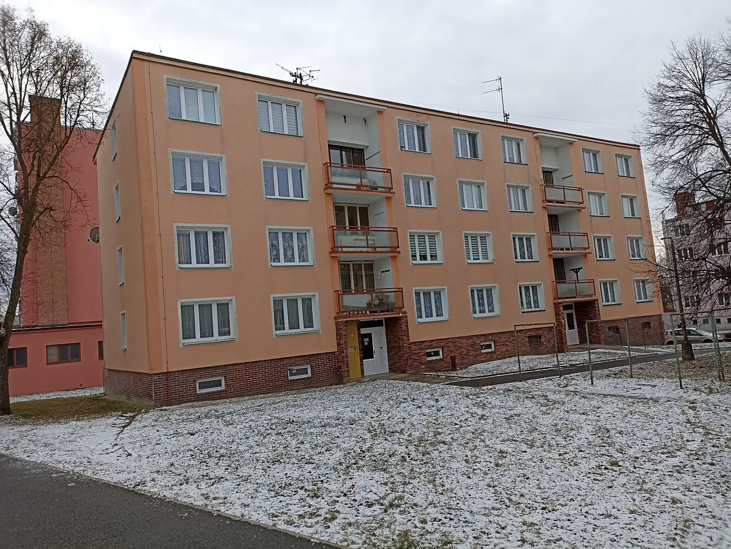 Prodej bytu 2+1 52 m², Fučíkova, Planá