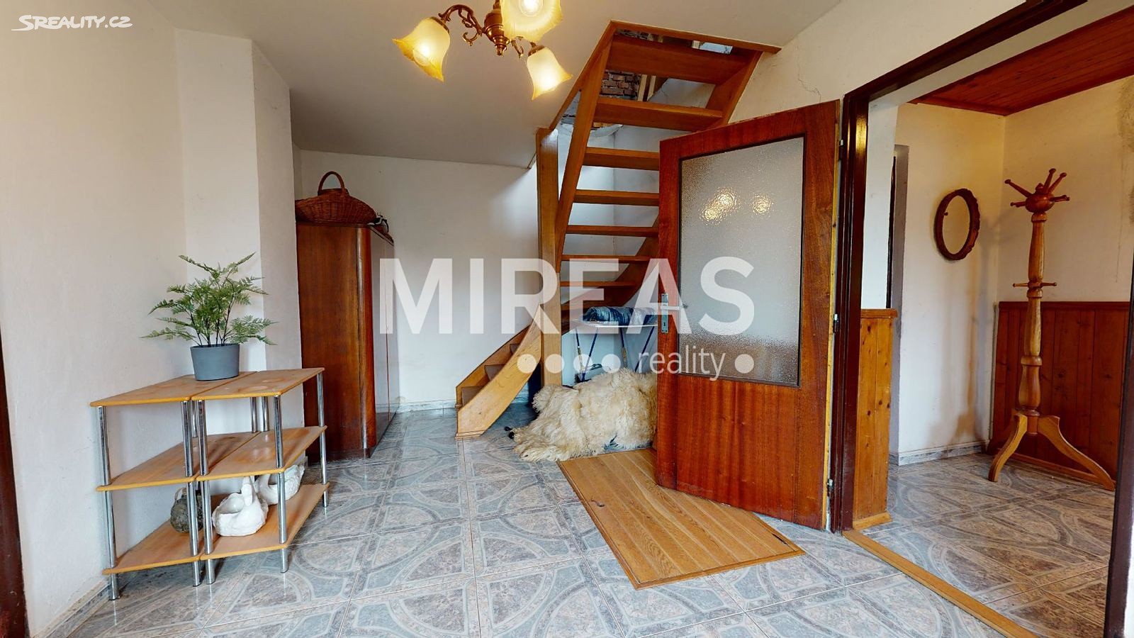 Prodej  rodinného domu 223 m², pozemek 428 m², Mcely, okres Nymburk