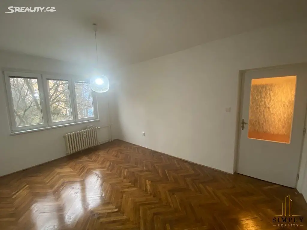 Pronájem bytu 2+1 54 m², Skřivanská, Praha 10 - Malešice