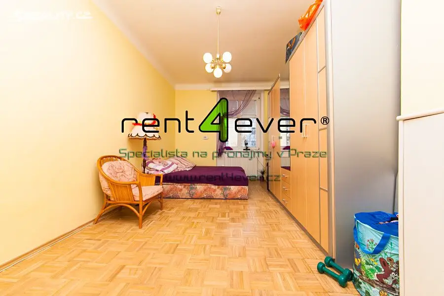 Pronájem bytu 2+kk 45 m², Hradecká, Praha 3 - Vinohrady