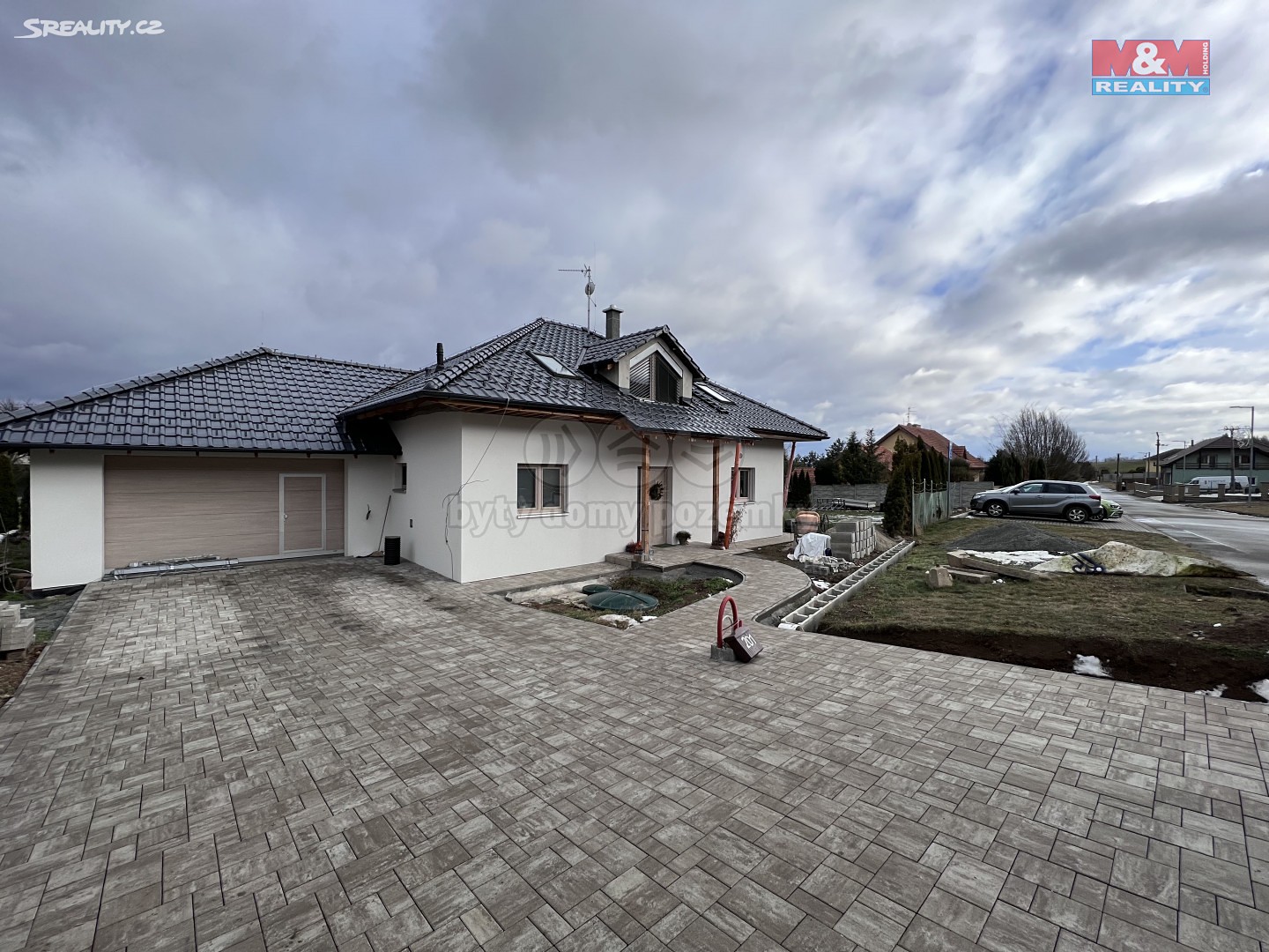 Prodej  rodinného domu 256 m², pozemek 1 065 m², Alojzov, okres Prostějov