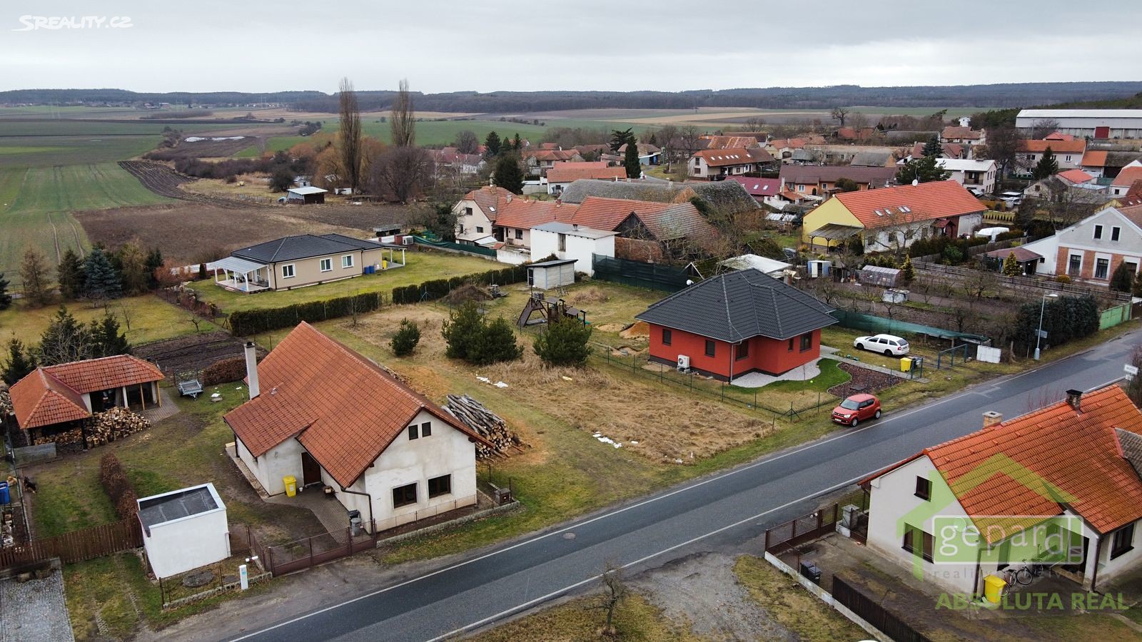 Prodej  stavebního pozemku 935 m², Krakovany, okres Kolín