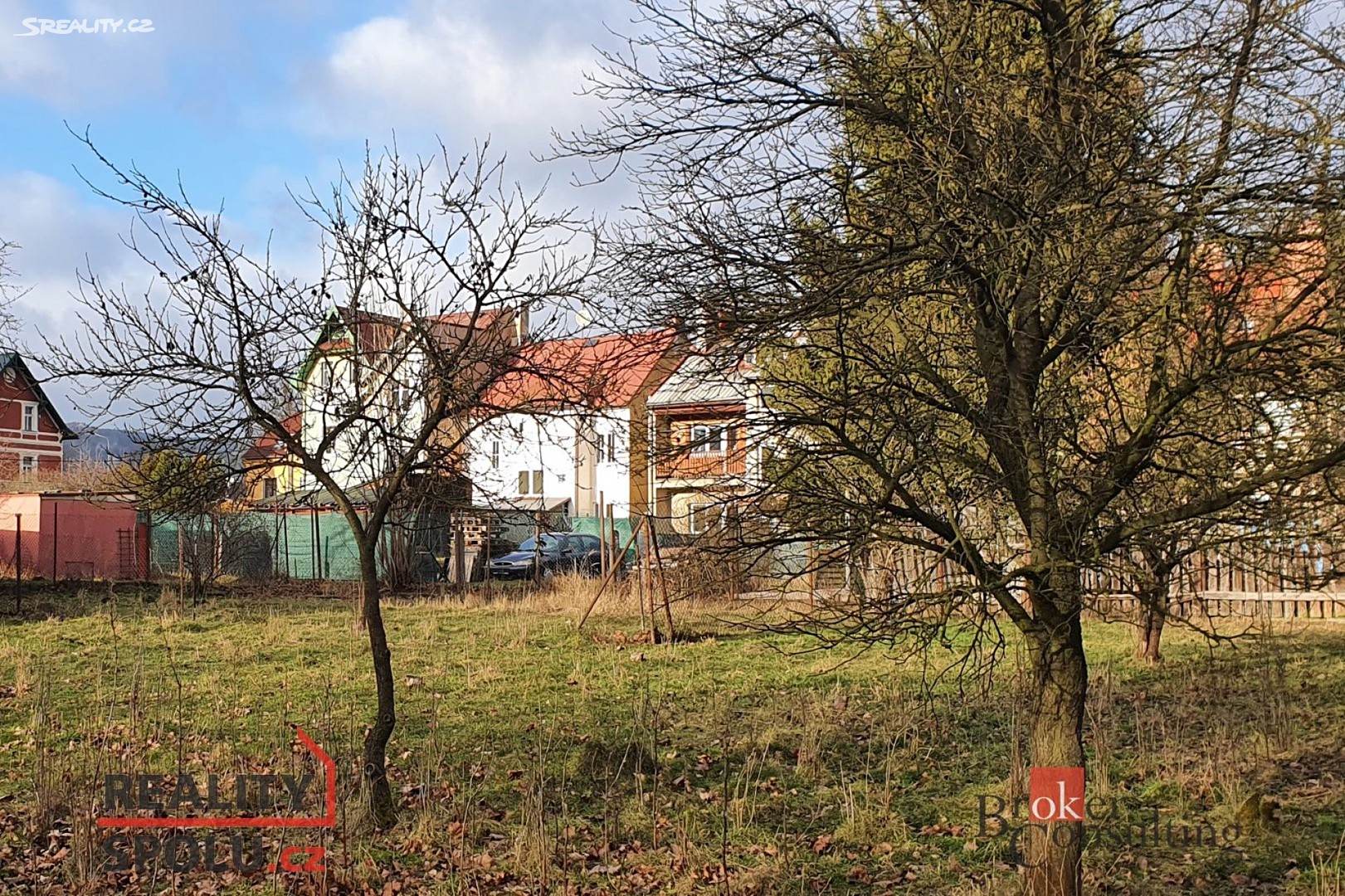 Prodej  stavebního pozemku 2 919 m², Ostrov, okres Karlovy Vary