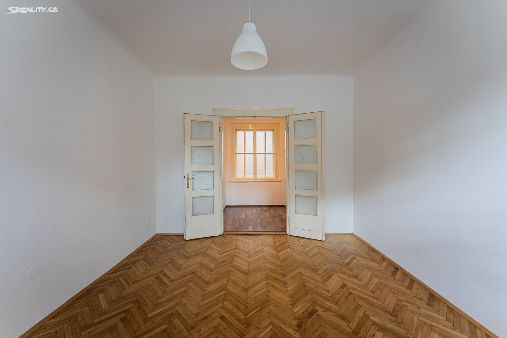 Pronájem bytu 2+1 59 m², V mezihoří, Praha 8 - Libeň