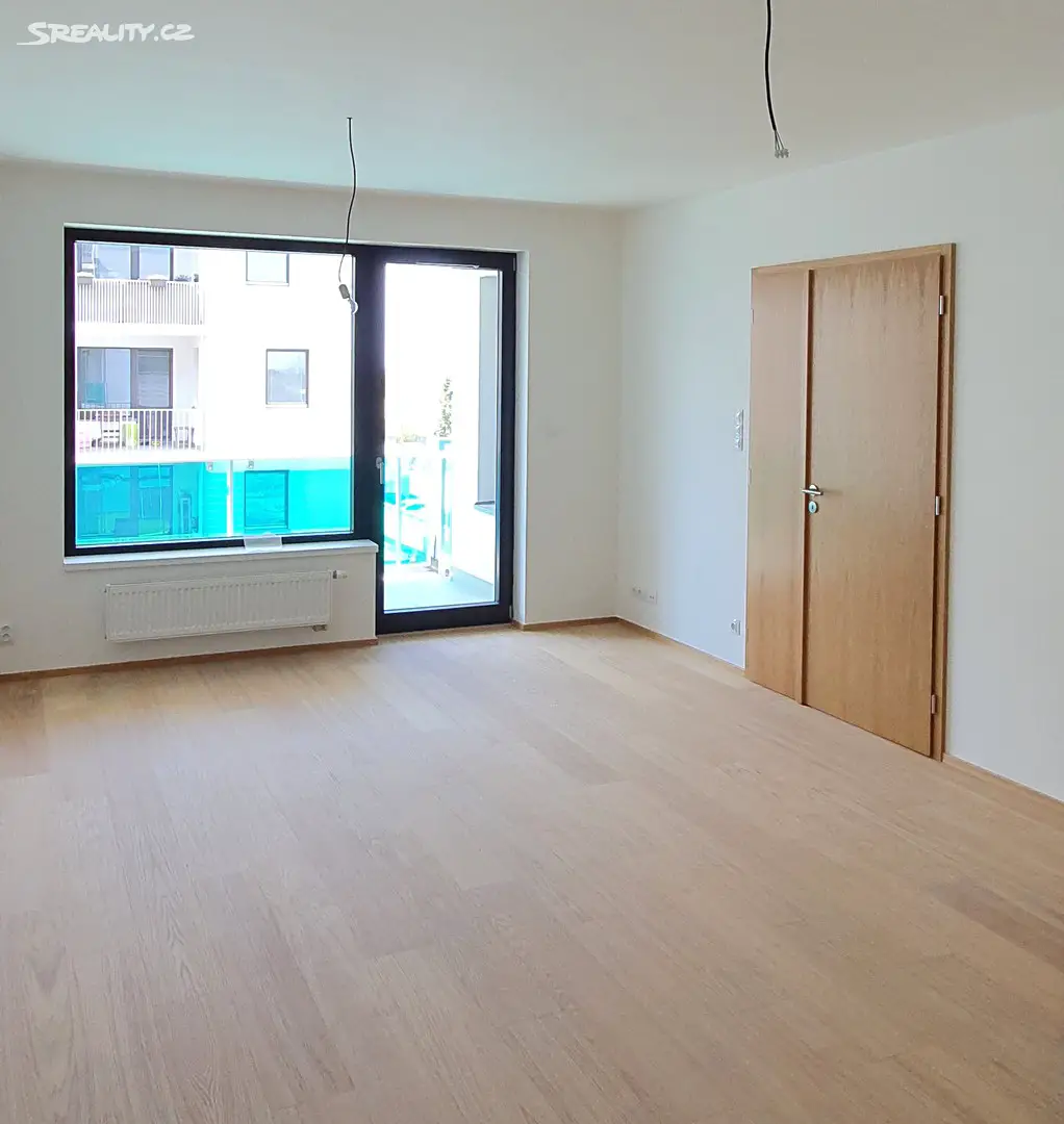 Pronájem bytu 3+kk 78 m², U Traktorky, Praha 8 - Dolní Chabry