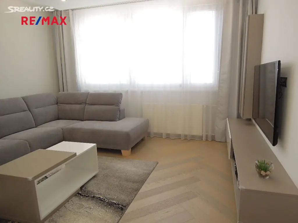 Prodej bytu 3+1 93 m², Kyjov, okres Hodonín