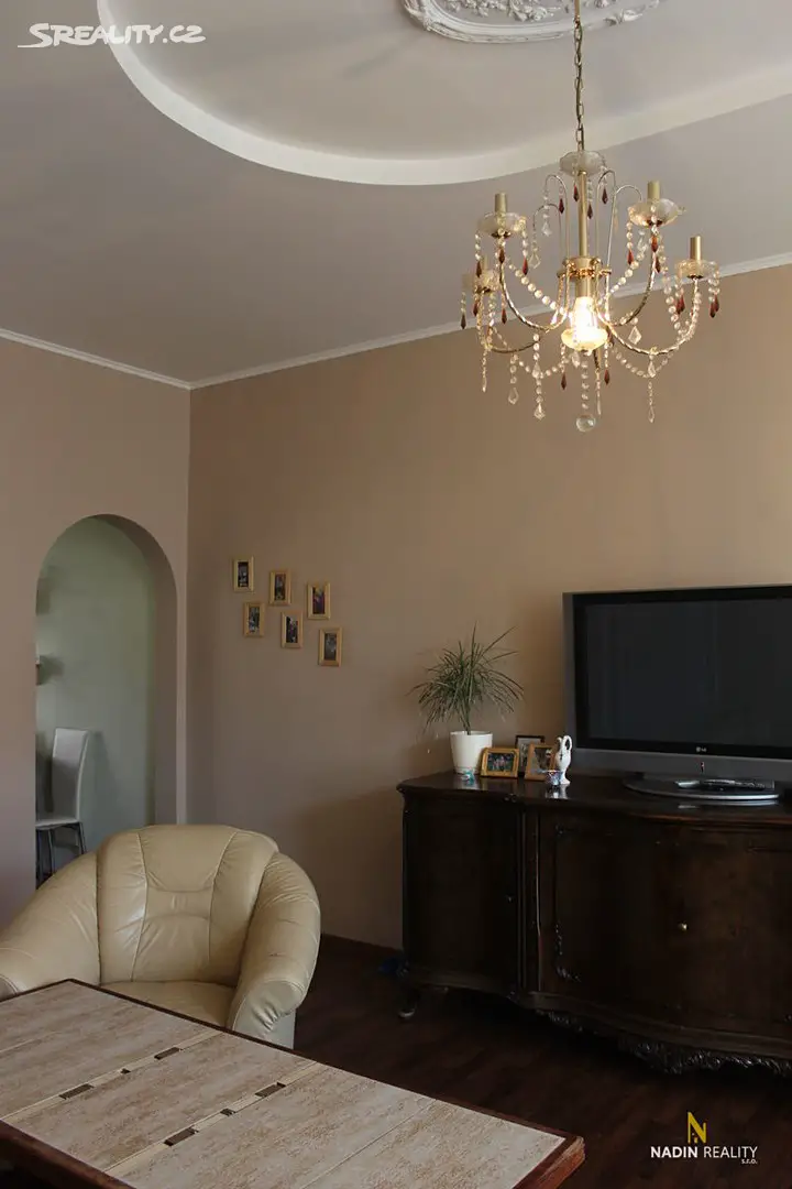 Prodej bytu 4+1 125 m², Bulharská, Karlovy Vary