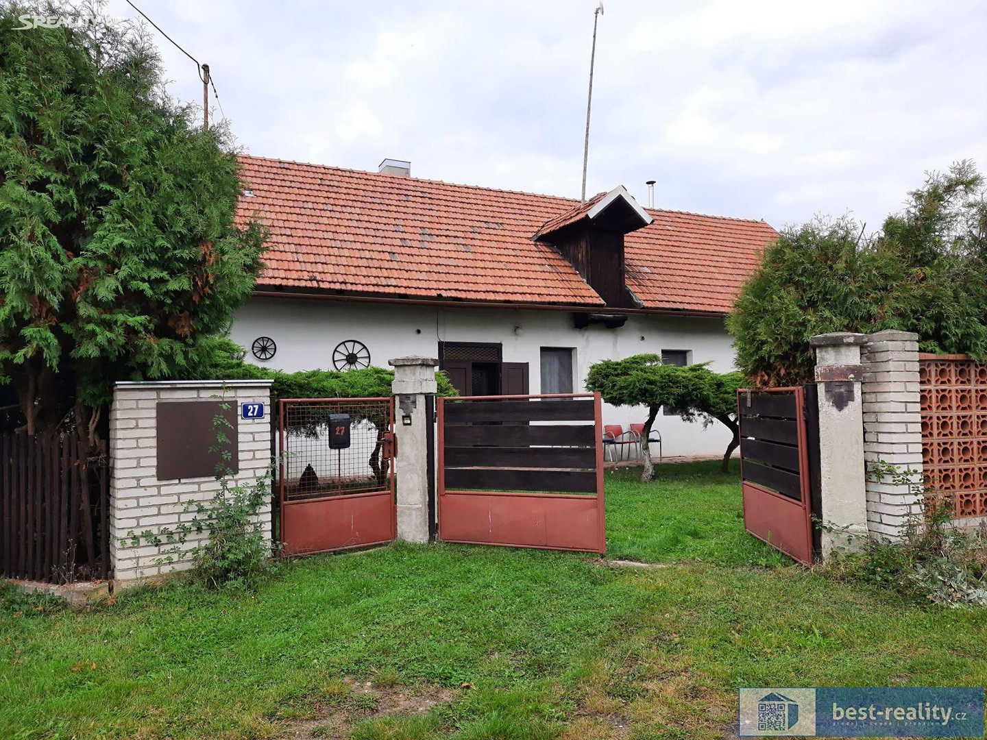 Prodej  rodinného domu 184 m², pozemek 2 416 m², Rožďalovice - Hasina, okres Nymburk