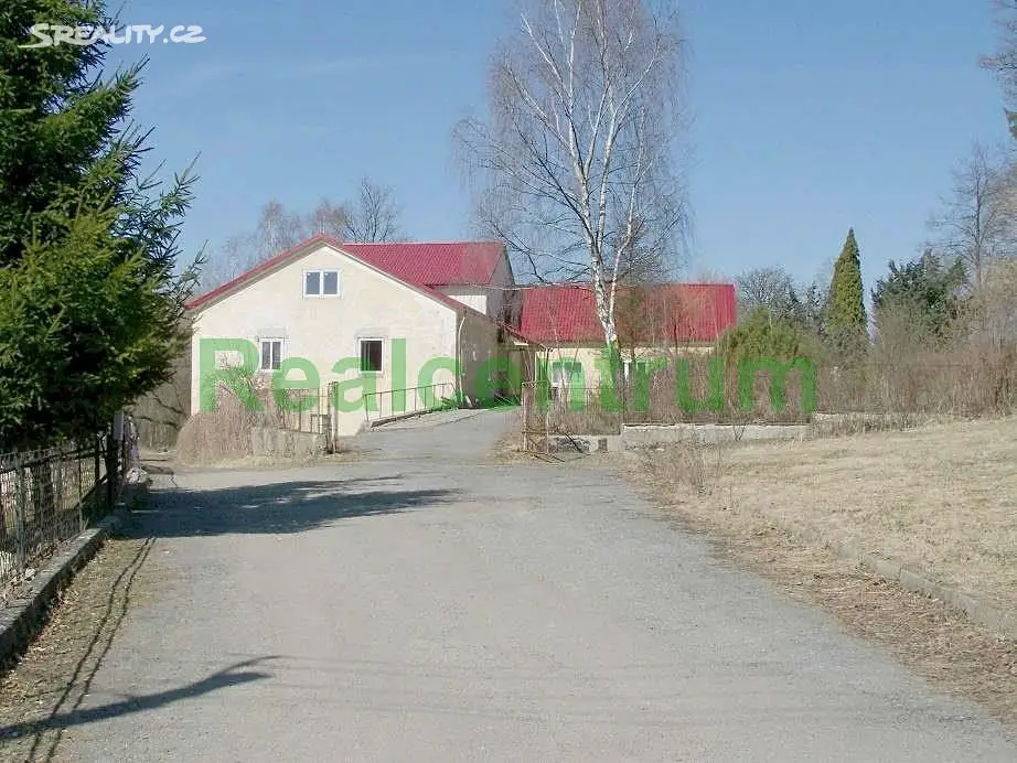 Prodej  vícegeneračního domu 755 m², pozemek 4 206 m², Dolní Rožínka, okres Žďár nad Sázavou