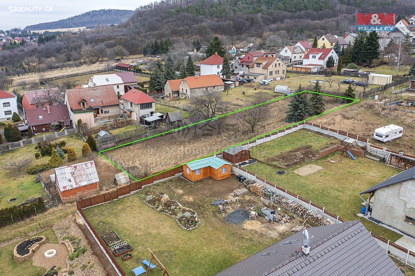 Prodej  stavebního pozemku 1 035 m², Kostomlaty pod Milešovkou, okres Teplice