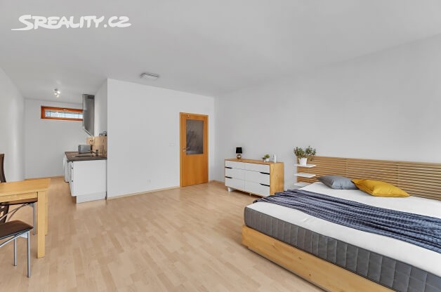 Pronájem bytu 1+1 46 m², Kollárova, Hradec Králové - Pražské Předměstí