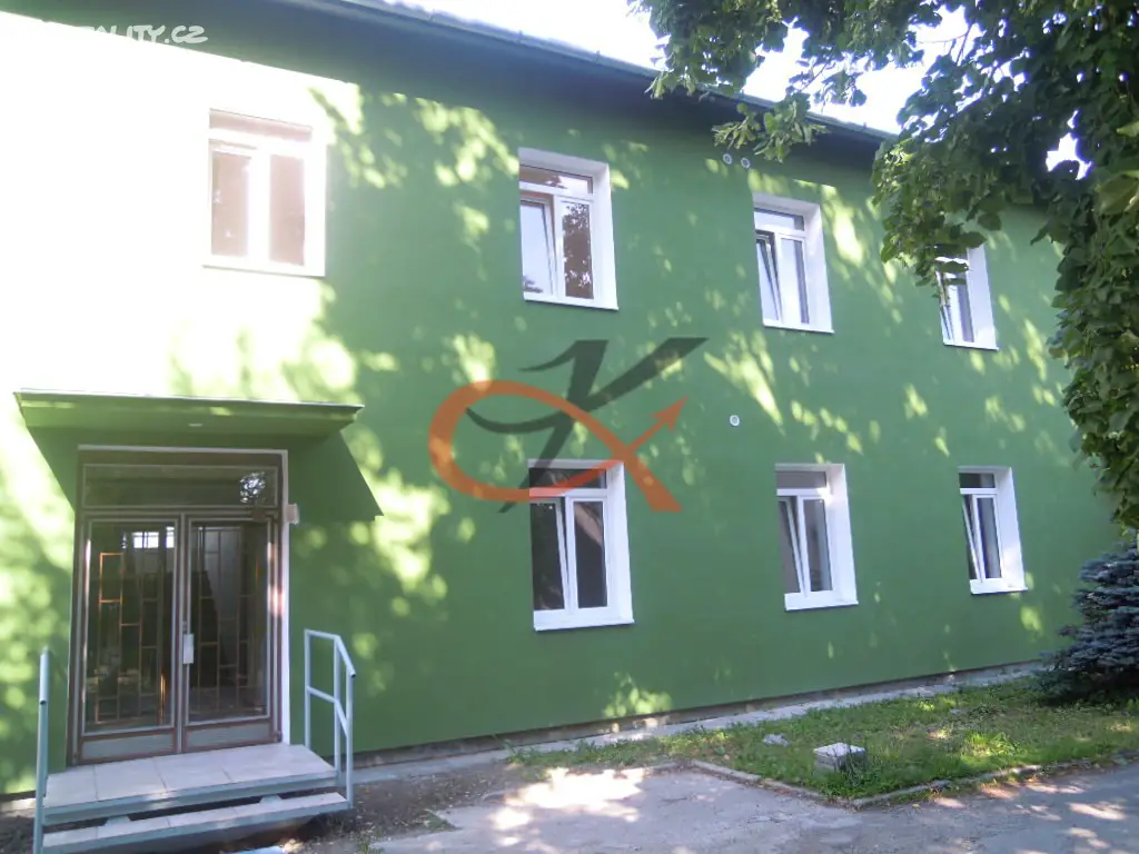 Pronájem bytu 1+kk 45 m², Husova, Valašské Meziříčí