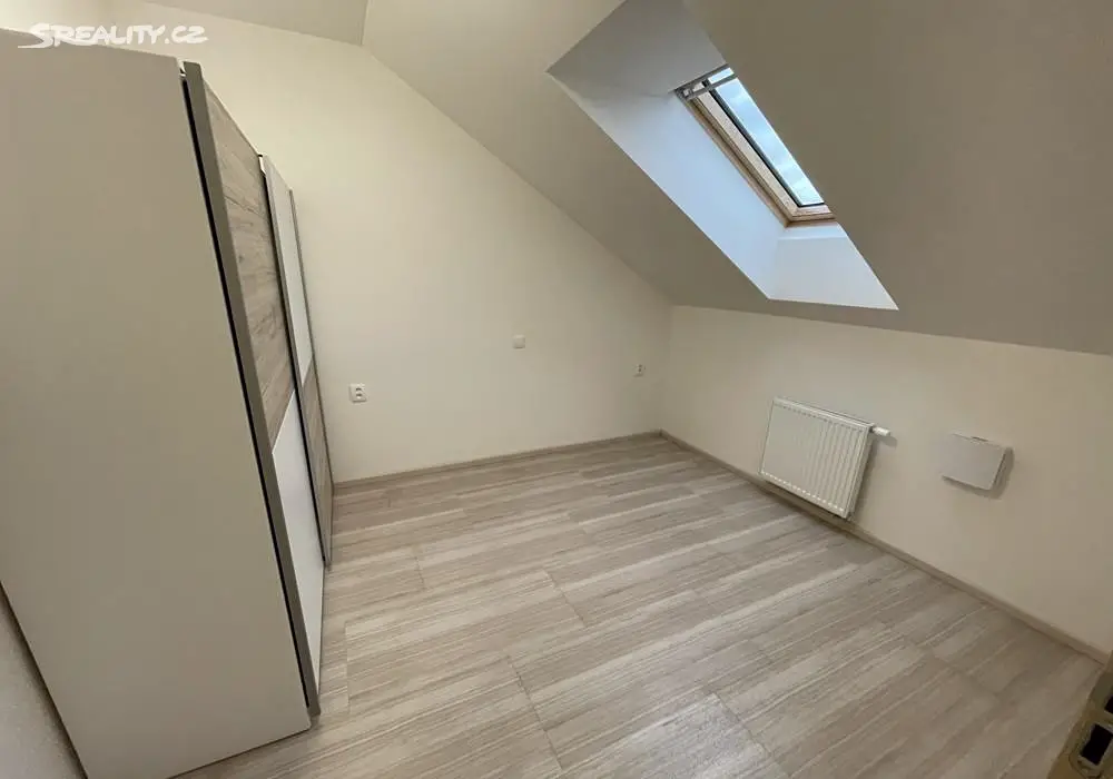 Pronájem bytu 2+1 55 m² (Mezonet), Grégrova, Kralupy nad Vltavou