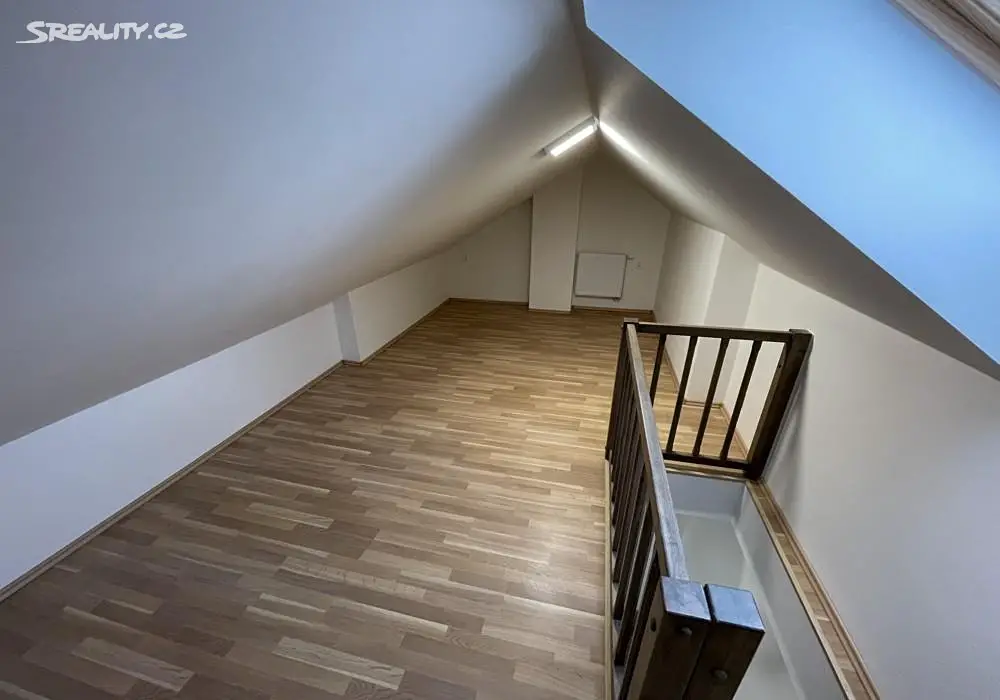 Pronájem bytu 2+1 631 m² (Mezonet), Grégrova, Kralupy nad Vltavou