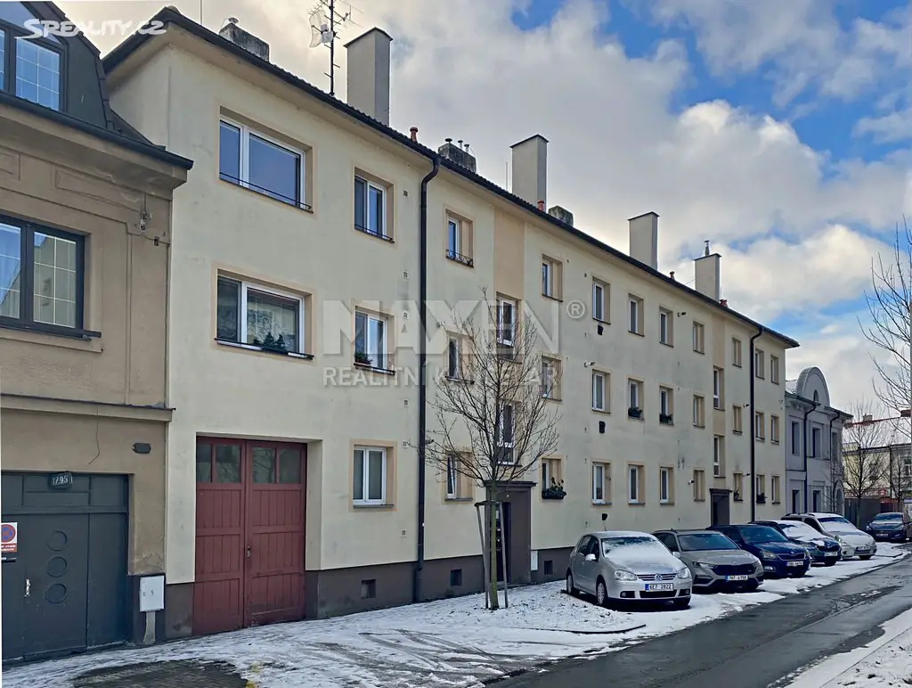 Prodej bytu 3+1 86 m², K Višňovce, Pardubice - Zelené Předměstí