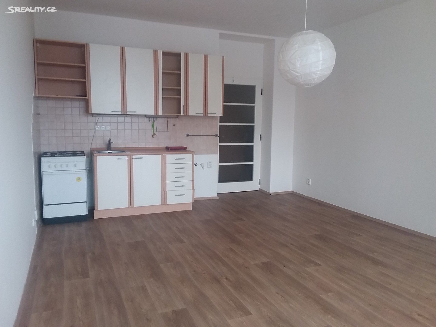 Pronájem bytu 1+kk 35 m², Čerpadlová, Praha 9 - Vysočany