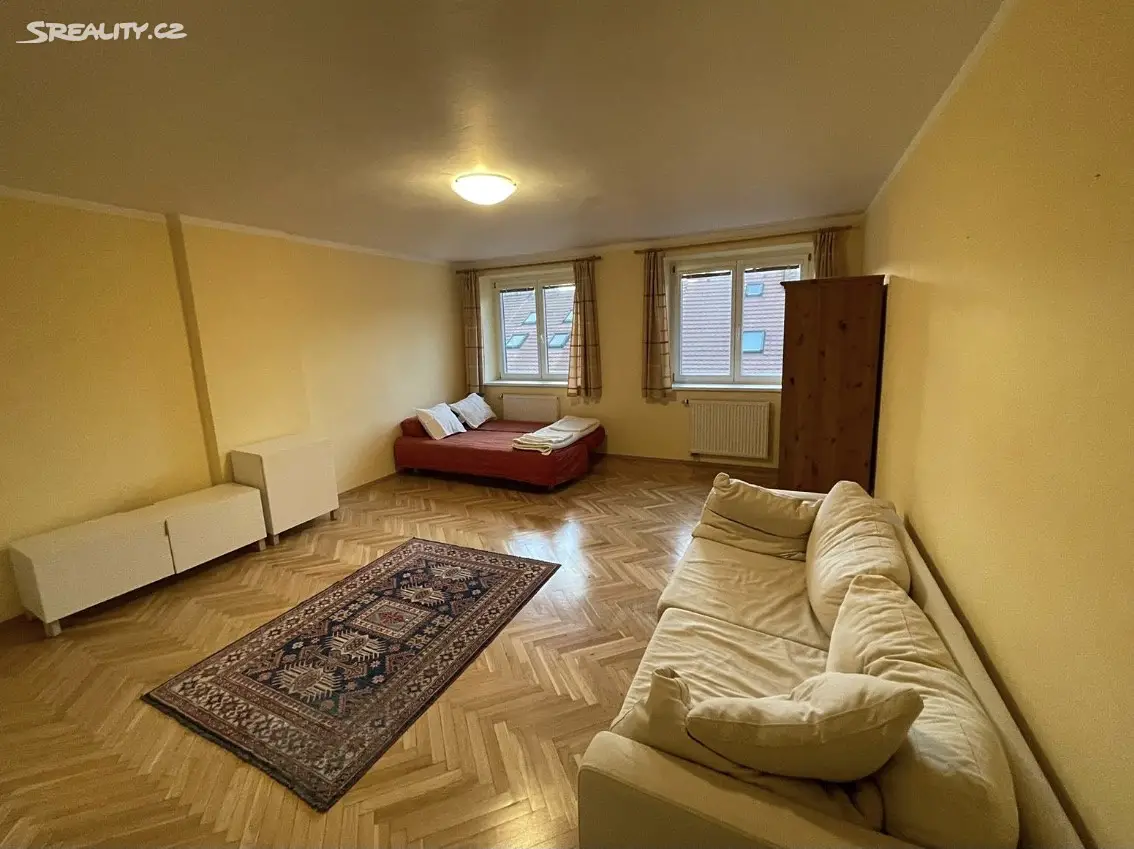 Pronájem bytu 2+kk 58 m², Hradební, Praha 1 - Staré Město