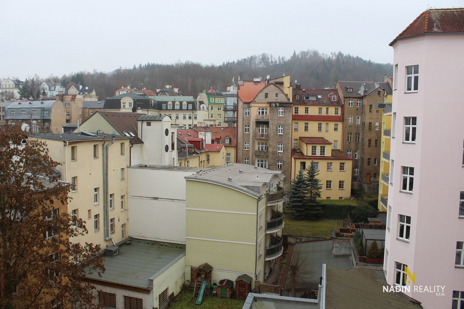 Varšavská, Karlovy Vary