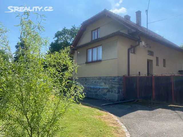Prodej  rodinného domu 199 m², pozemek 1 295 m², Rožná, okres Žďár nad Sázavou