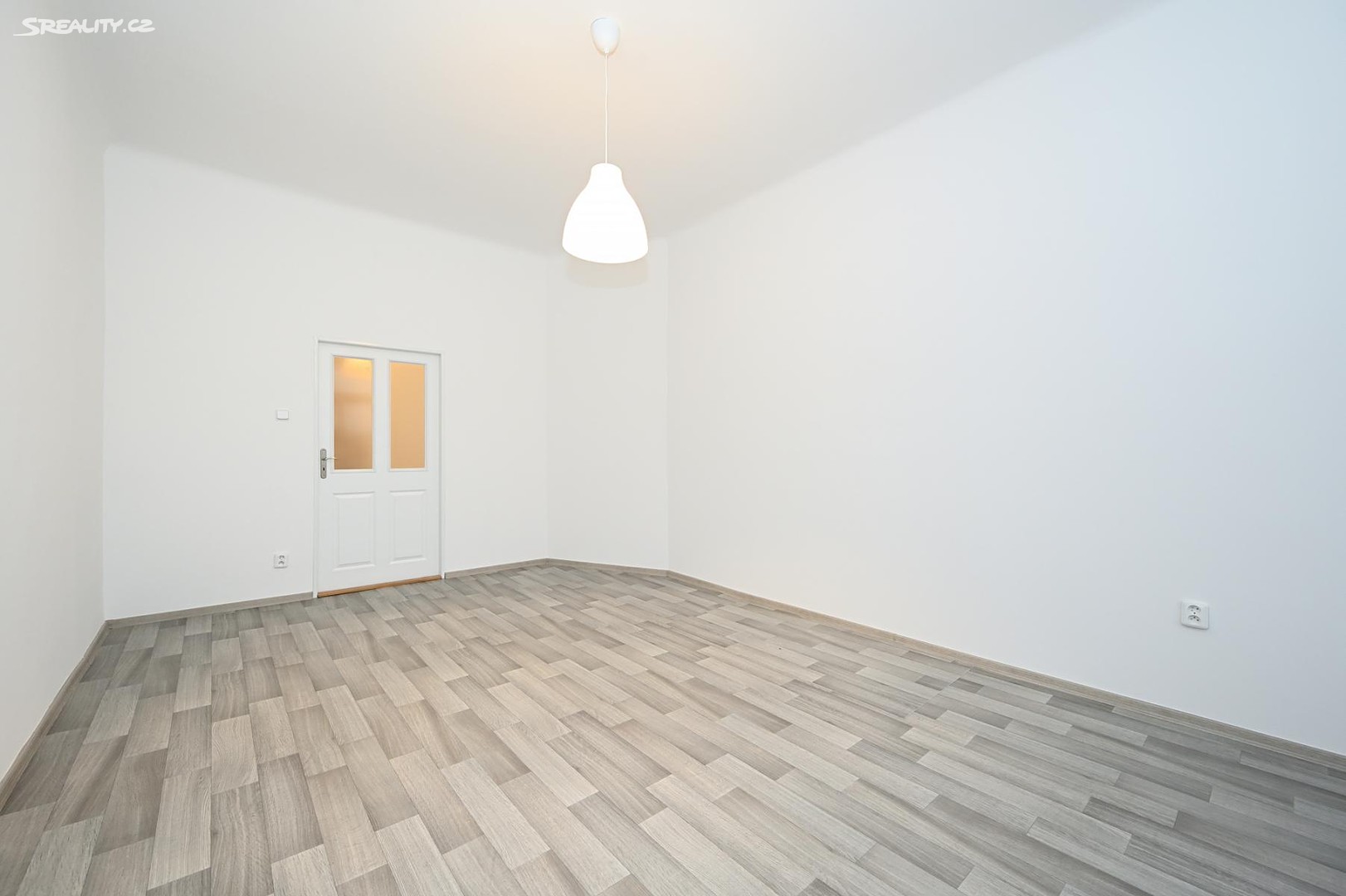 Pronájem bytu 3+1 103 m², Dejvická, Praha 6 - Dejvice