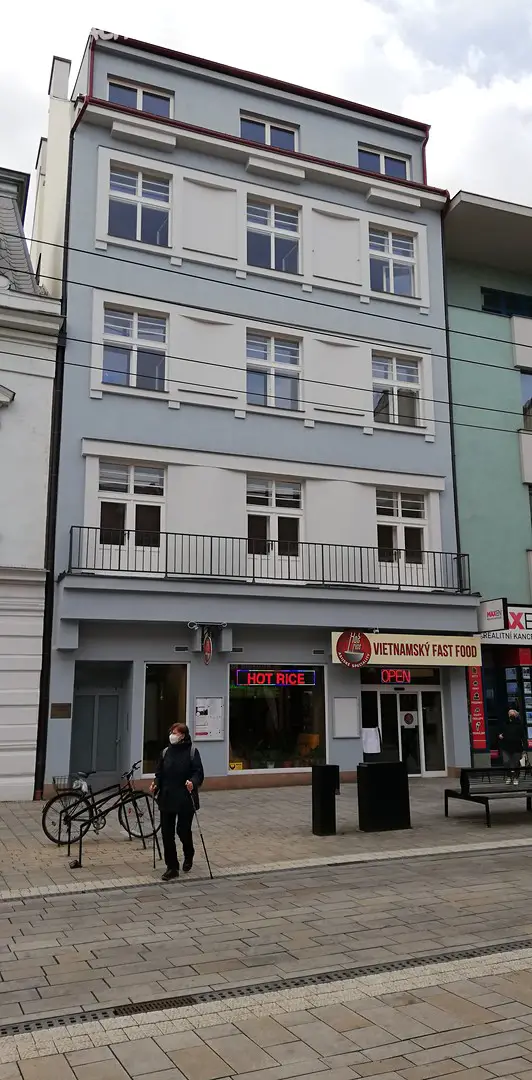 Pronájem bytu 5+kk 104 m² (Podkrovní), třída Míru, Pardubice - Zelené Předměstí