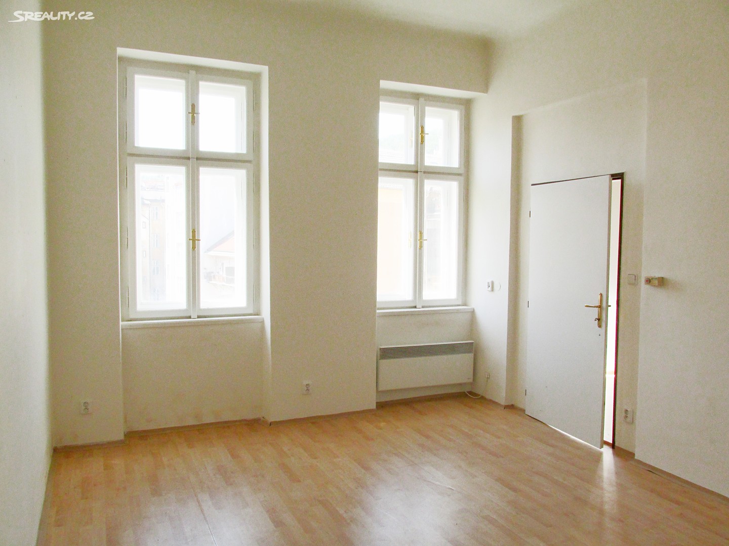 Pronájem bytu 1+1 40 m², Zborovská, Praha 5 - Smíchov