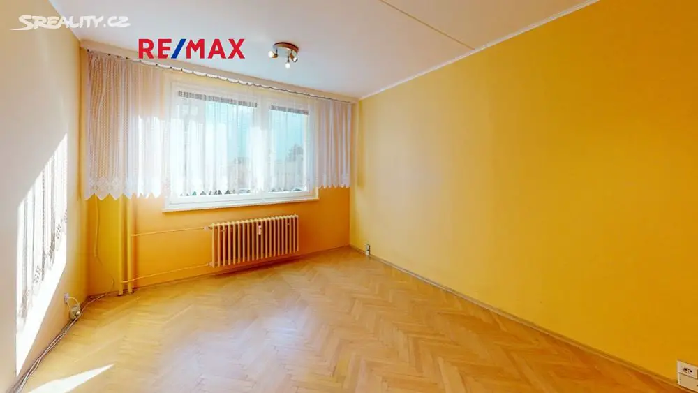 Pronájem bytu 3+1 75 m², Pražská, Znojmo