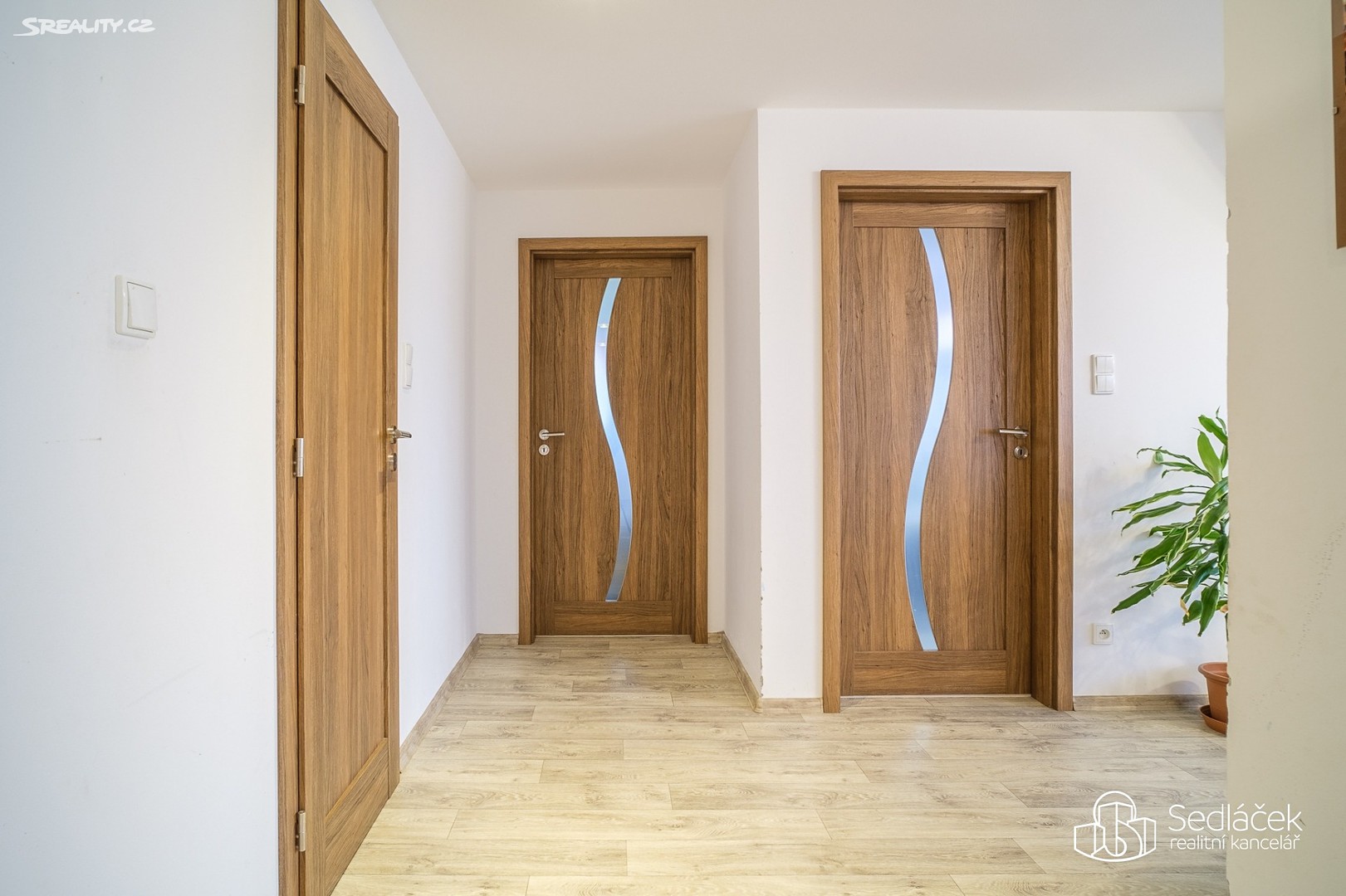 Prodej bytu 6 pokojů a více 159 m², Pionýrská, Kynšperk nad Ohří - Dolní Pochlovice