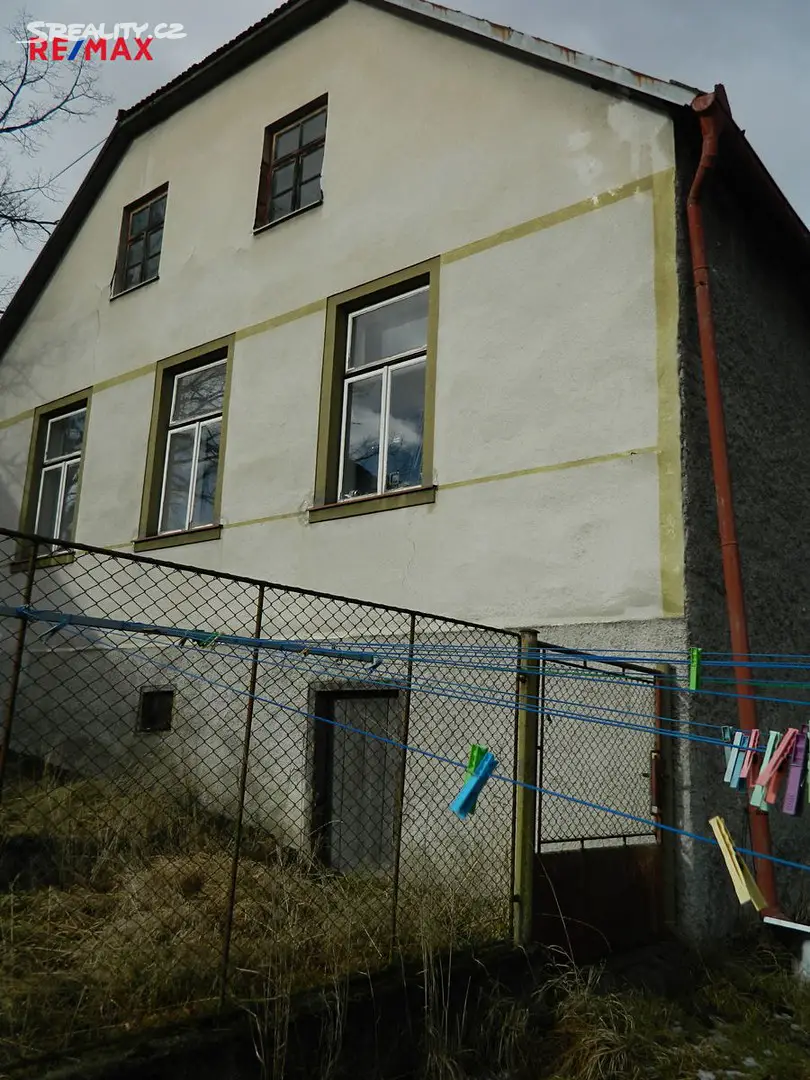 Prodej  rodinného domu 201 m², pozemek 1 851 m², Dřešín - Chvalšovice, okres Strakonice