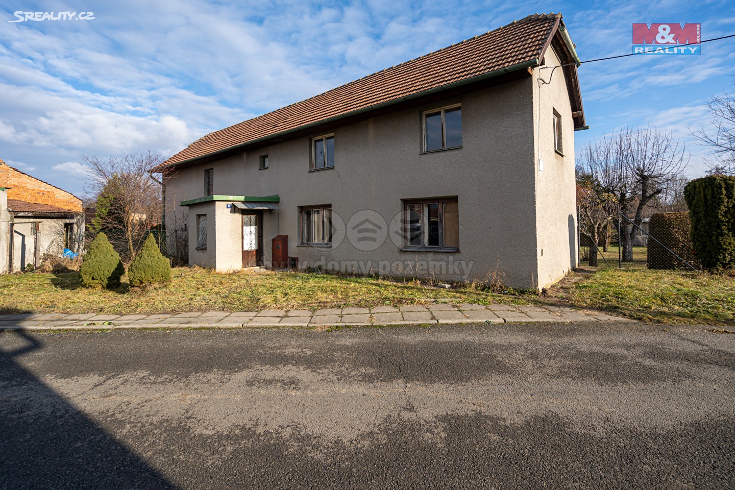 Prodej  rodinného domu 200 m², pozemek 1 345 m², Lutopecny, okres Kroměříž