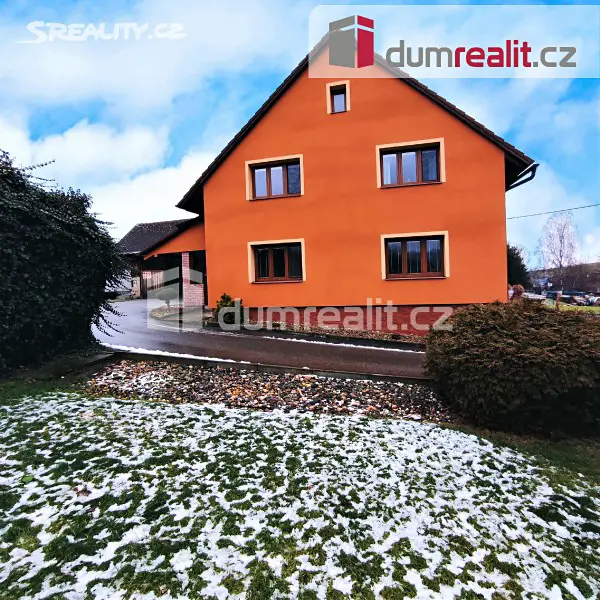 Prodej  rodinného domu 231 m², pozemek 3 156 m², Veselé, okres Děčín