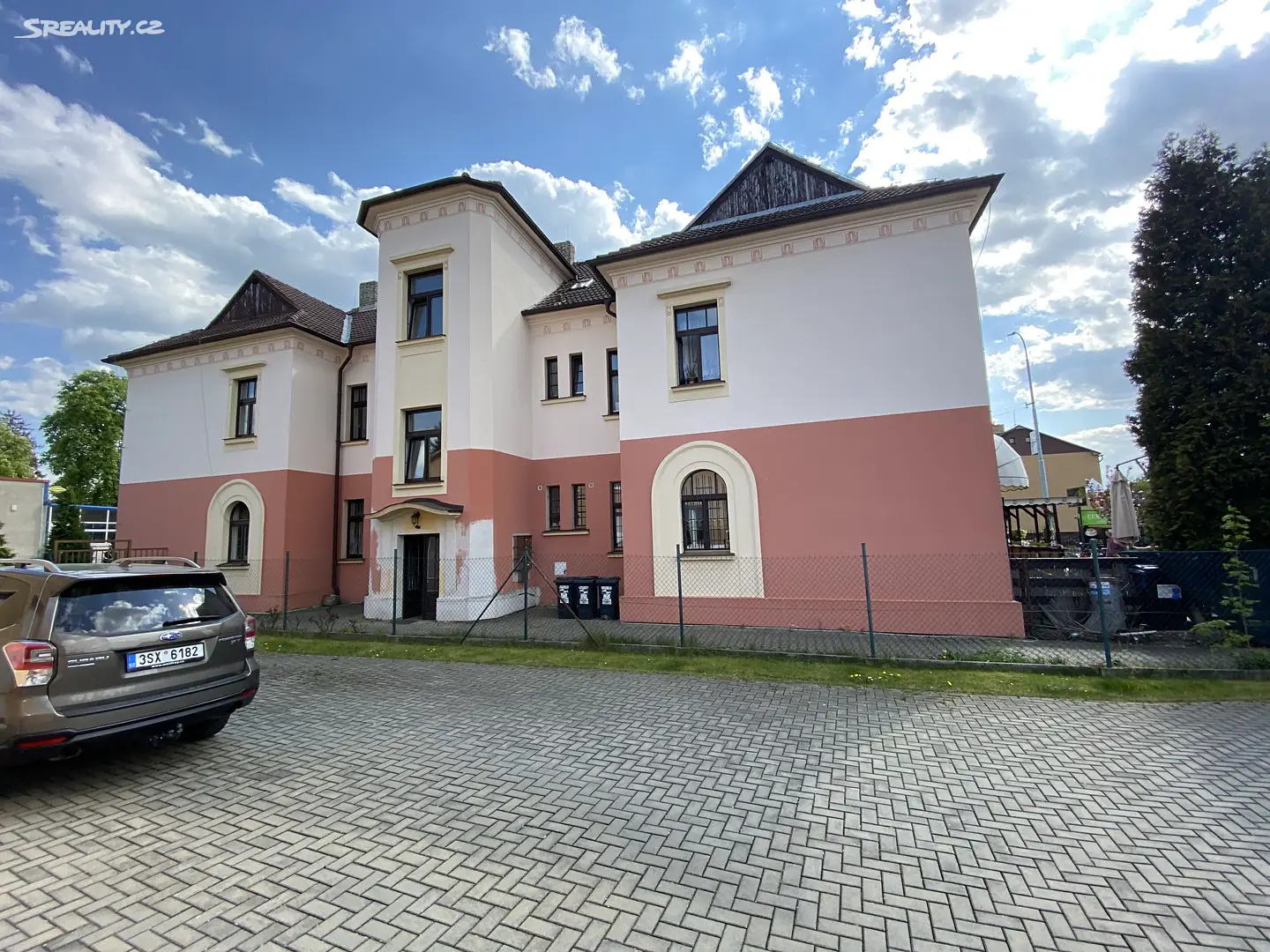Pronájem bytu 1+kk 25 m², Tyrše a Fügnera, Říčany - Radošovice