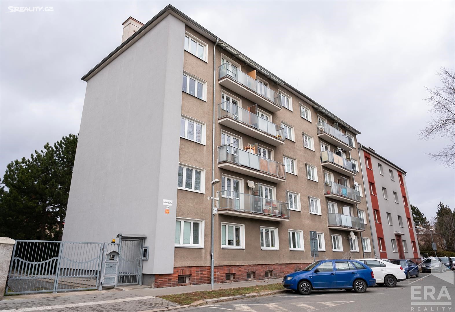 Pronájem bytu 3+kk 63 m², Dobrovského, Olomouc - Lazce