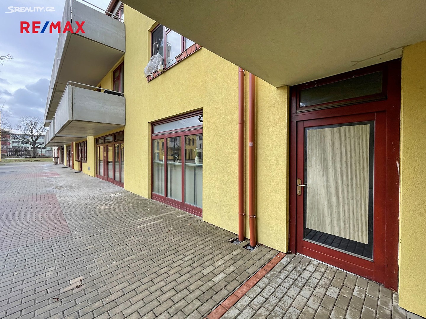 Prodej bytu 1+1 68 m², Mladých Běchovic, Praha 9 - Běchovice