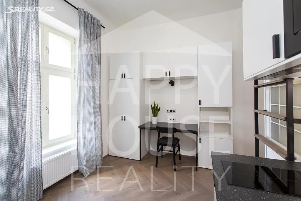Prodej bytu 3+kk 60 m², Lípová, Praha 2 - Nové Město
