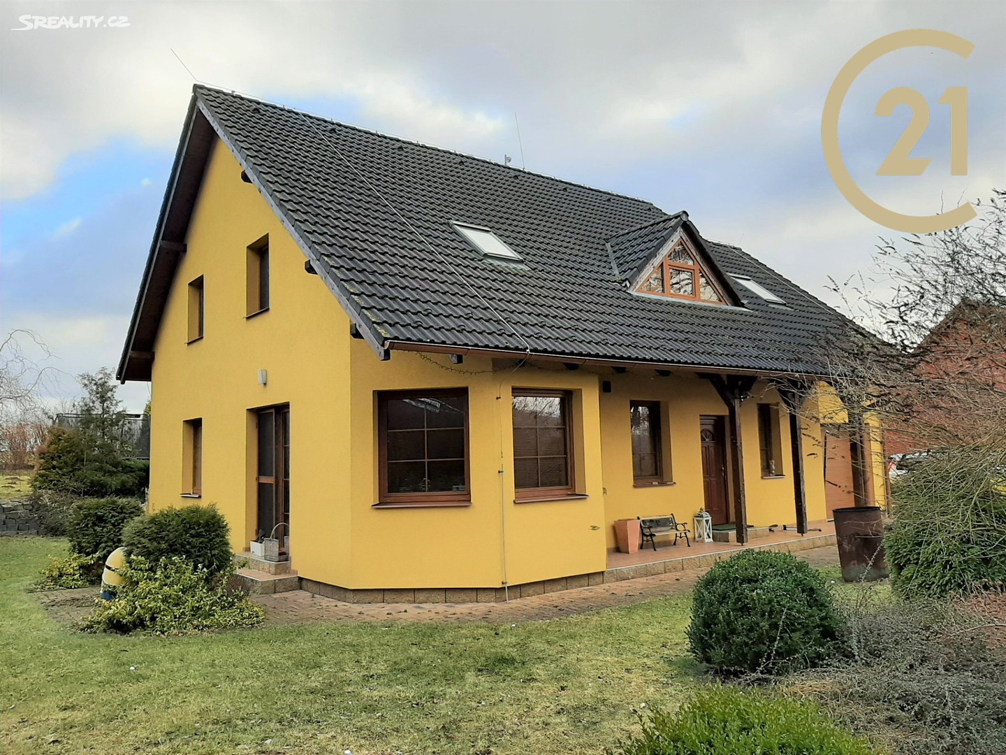 Prodej  rodinného domu 218 m², pozemek 1 373 m², Horní Libchava, okres Česká Lípa
