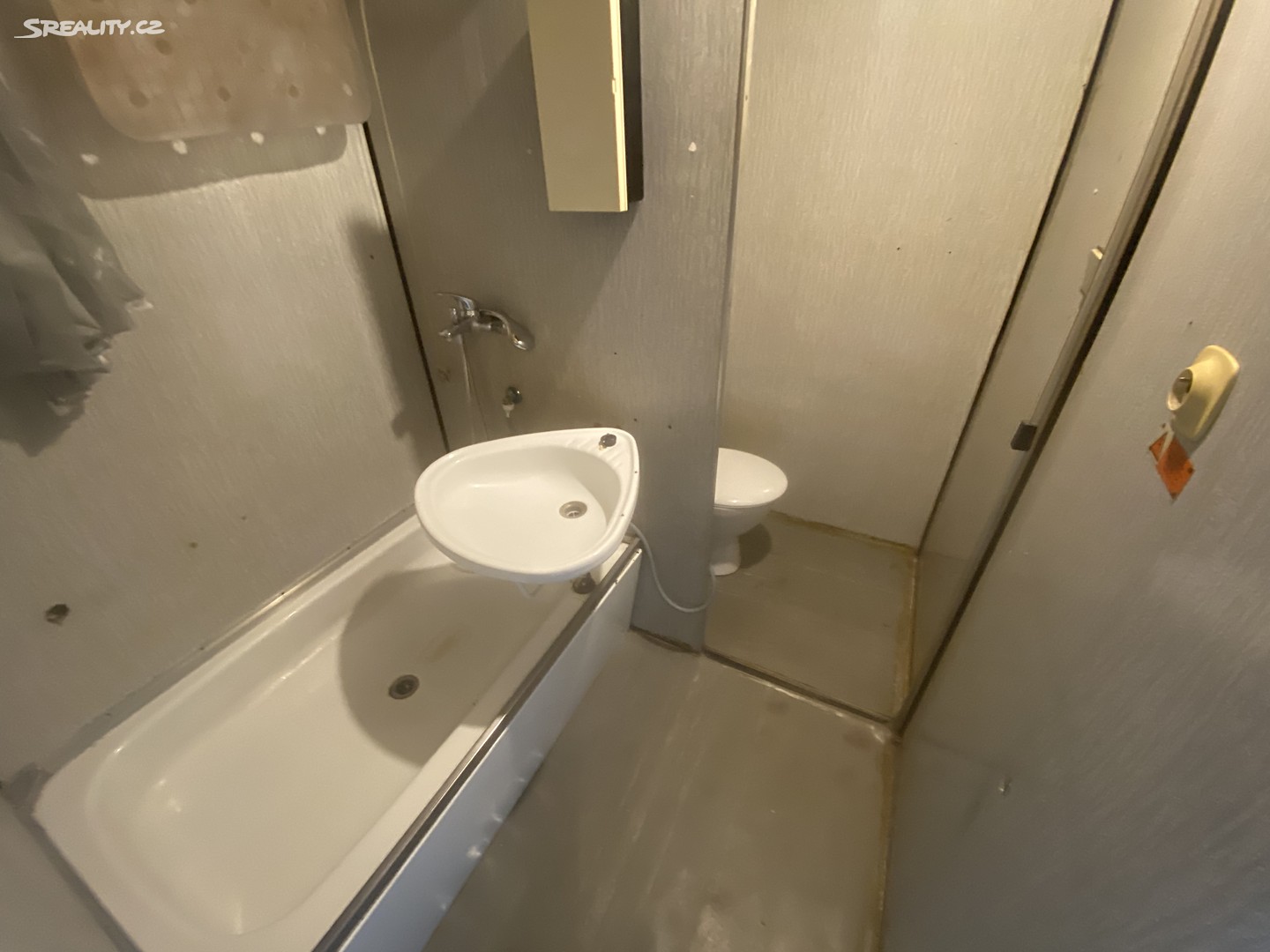 Pronájem bytu 1+1 33 m², Obránců míru, Kadaň