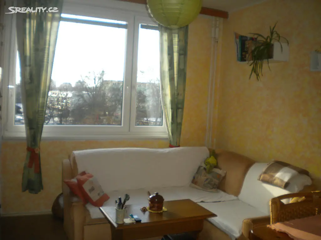 Pronájem bytu 1+1 46 m², Lonkova, Pardubice - Polabiny