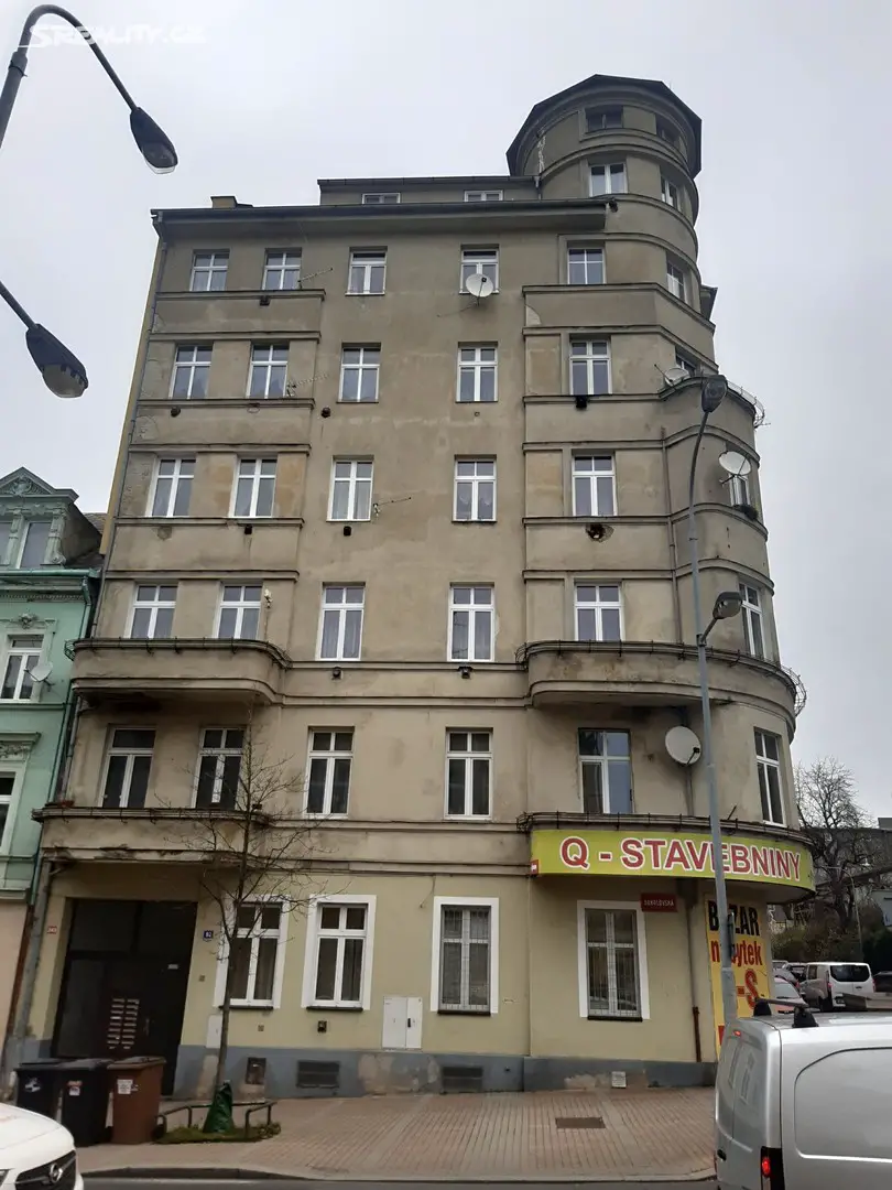 Pronájem bytu 1+kk 26 m², Sokolovská, Karlovy Vary - Rybáře