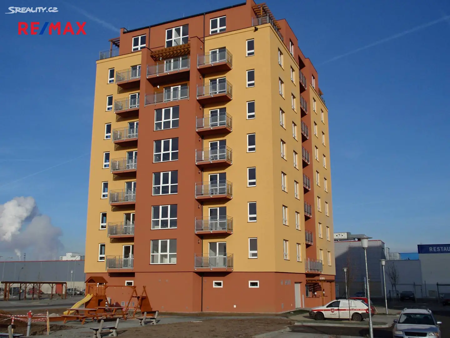 Pronájem bytu 1+kk 38 m², U Borských kasáren, Plzeň - Jižní Předměstí