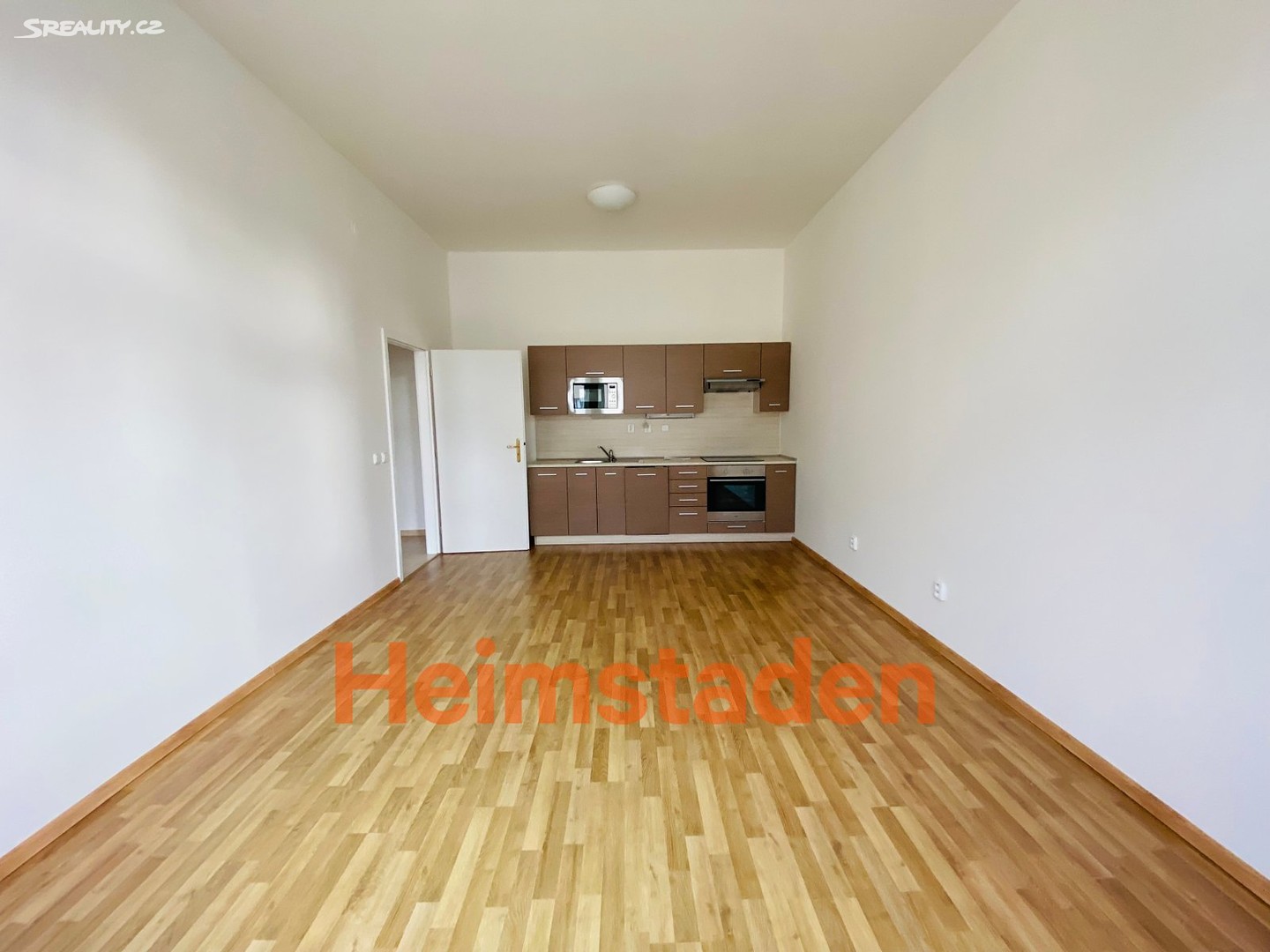 Pronájem bytu 2+kk 44 m², Přívozská, Ostrava - Moravská Ostrava