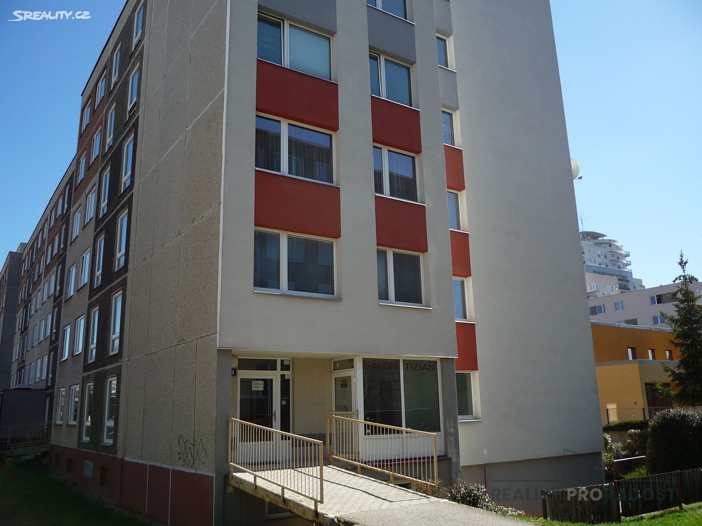 Pronájem bytu 3+1 77 m², Pavlíkova, Praha 4 - Kamýk